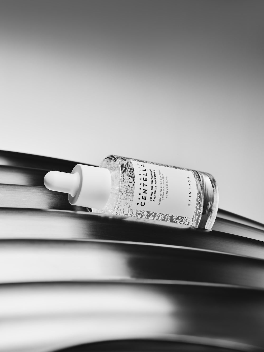 Madagascar Centella Tone Brightening Capsule Ampoule